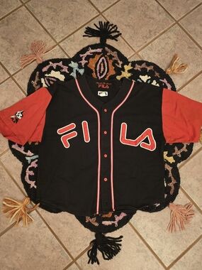 🔥🔥90s 2 Pac FILA Black and Red Baseball Jersey Tee🔥🔥 Size XL RARW VINTAGE LA